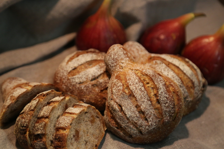 いちじくパンの写真